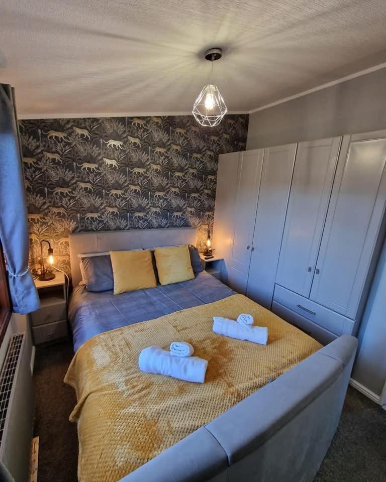 4 Bed Luxury Lodge With Hot Tub Near Lake District Warton  Exterior foto